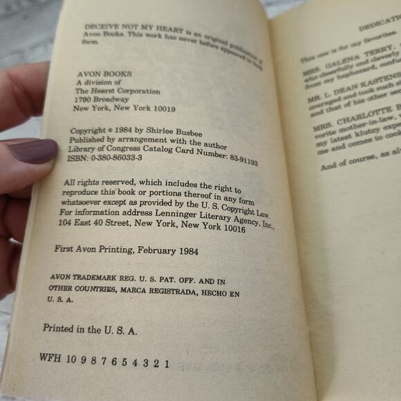 Deceive Not My Heart by Shirlee Busbee 1984 Avon First‎ Print Paperback Romance - Picture 4 of 11